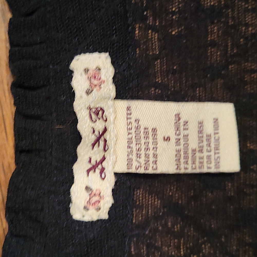 Sheer Button Up Top - Picture 2 of 2